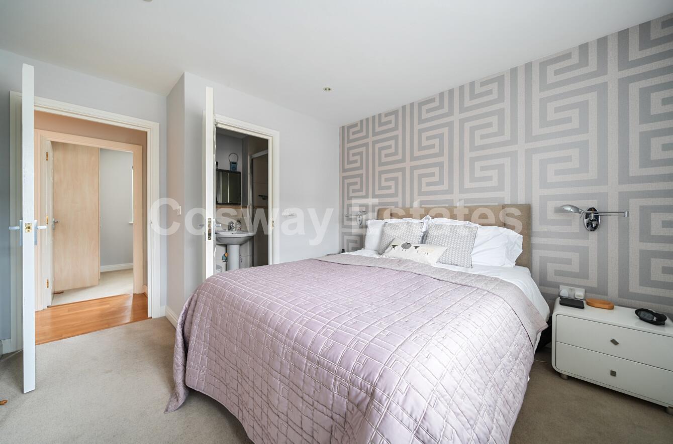 Shillingford Close, Mill Hill, NW7, London